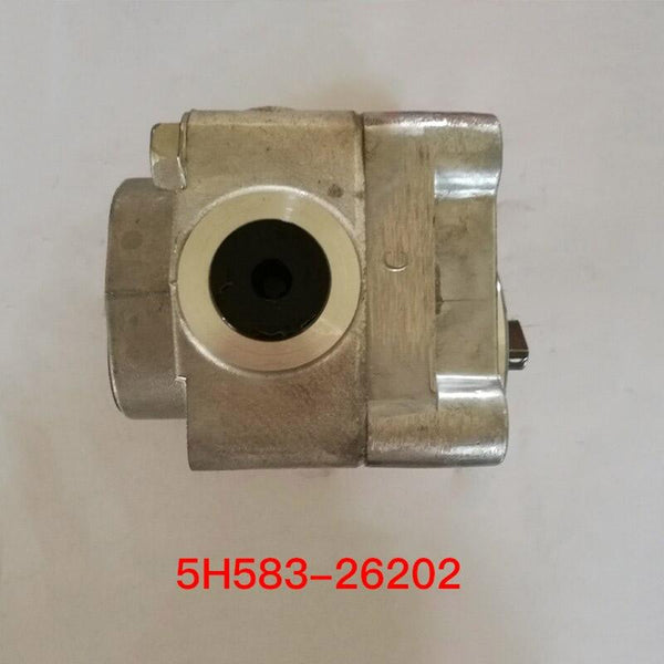Hydraulic Pump 5H583-26202 5H58326202 for Kubota D902 Engine 208 Harvester