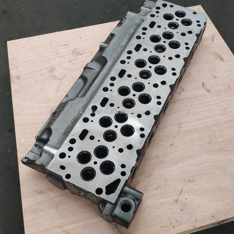5.9L isbe diesel engine parts ISB5.9 cylinder head bare 3943627