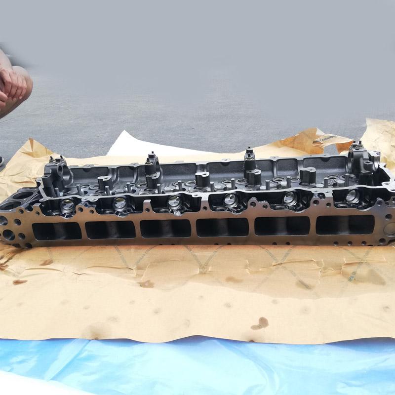 Excavator Diesel Engine Part 6HK1 Electric Injection Cylinder Head